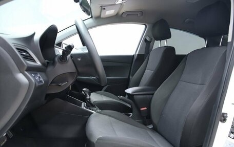 Hyundai Solaris II рестайлинг, 2021 год, 1 330 000 рублей, 10 фотография