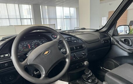 Chevrolet Niva I рестайлинг, 2008 год, 177 000 рублей, 13 фотография