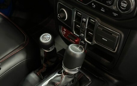 Jeep Gladiator, 2022 год, 9 089 900 рублей, 19 фотография