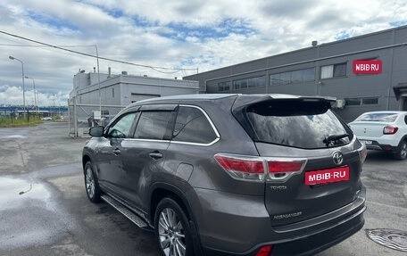 Toyota Highlander III, 2014 год, 2 549 000 рублей, 7 фотография