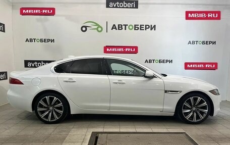 Jaguar XF II, 2016 год, 1 635 000 рублей, 6 фотография