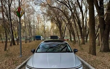 Hyundai Sonata VIII, 2023 год, 2 600 000 рублей, 2 фотография