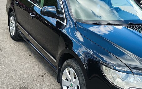 Skoda Superb III рестайлинг, 2012 год, 985 000 рублей, 3 фотография