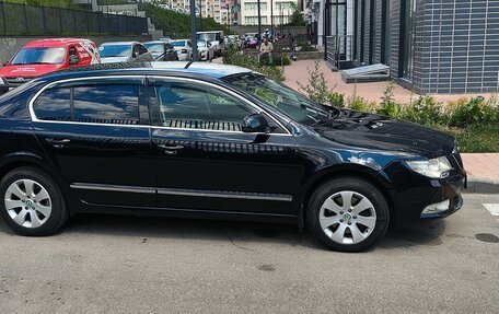 Skoda Superb III рестайлинг, 2012 год, 985 000 рублей, 4 фотография