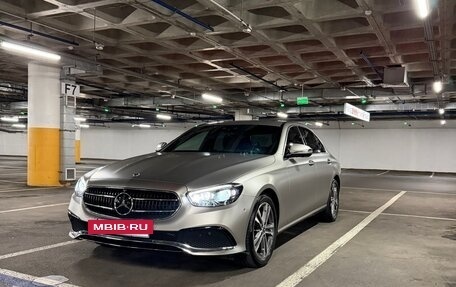 Mercedes-Benz E-Класс, 2022 год, 5 499 999 рублей, 2 фотография