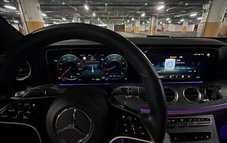 Mercedes-Benz E-Класс, 2022 год, 5 499 999 рублей, 14 фотография