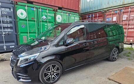 Mercedes-Benz V-Класс, 2018 год, 5 600 000 рублей, 2 фотография