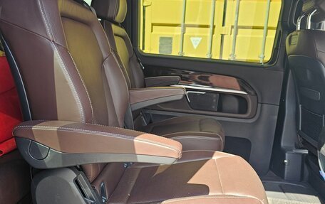 Mercedes-Benz V-Класс, 2018 год, 5 600 000 рублей, 16 фотография