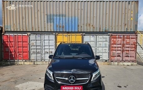 Mercedes-Benz V-Класс, 2018 год, 5 600 000 рублей, 7 фотография