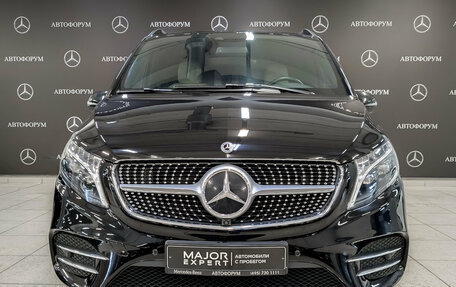 Mercedes-Benz V-Класс, 2022 год, 10 175 000 рублей, 2 фотография