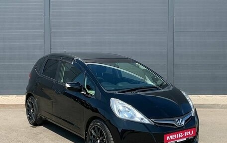 Honda Fit III, 2013 год, 795 000 рублей, 6 фотография