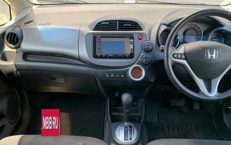 Honda Fit III, 2013 год, 795 000 рублей, 19 фотография