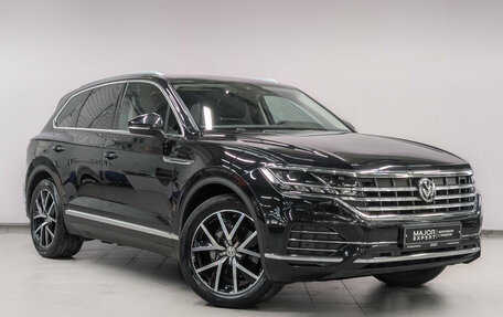 Volkswagen Touareg III, 2019 год, 5 200 000 рублей, 3 фотография