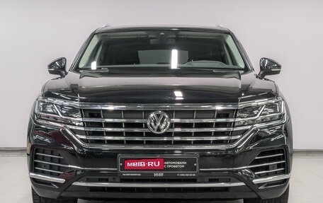 Volkswagen Touareg III, 2019 год, 5 200 000 рублей, 2 фотография