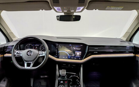 Volkswagen Touareg III, 2019 год, 5 200 000 рублей, 14 фотография