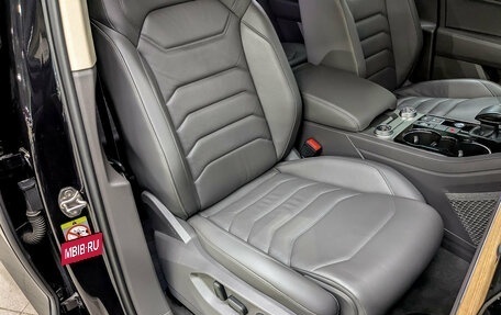 Volkswagen Touareg III, 2019 год, 5 200 000 рублей, 24 фотография
