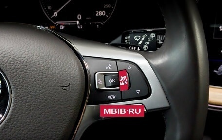 Volkswagen Touareg III, 2019 год, 5 200 000 рублей, 28 фотография