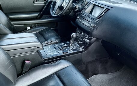Infiniti FX I, 2003 год, 740 000 рублей, 13 фотография