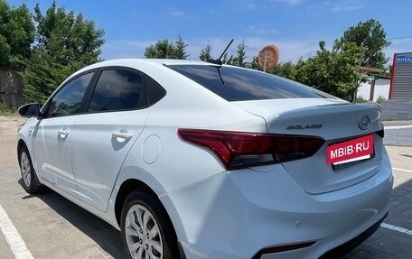 Hyundai Solaris II рестайлинг, 2018 год, 1 200 000 рублей, 6 фотография