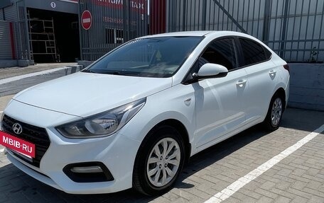 Hyundai Solaris II рестайлинг, 2018 год, 1 200 000 рублей, 5 фотография