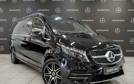 Mercedes-Benz V-Класс, 2023 год, 10 550 000 рублей, 3 фотография
