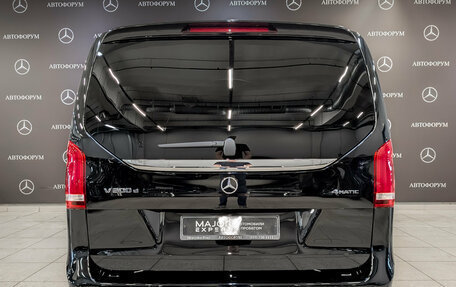 Mercedes-Benz V-Класс, 2023 год, 10 550 000 рублей, 6 фотография