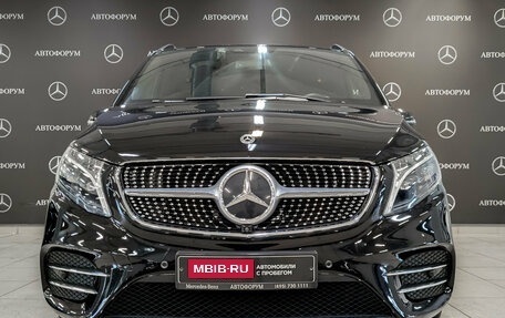 Mercedes-Benz V-Класс, 2023 год, 10 550 000 рублей, 2 фотография