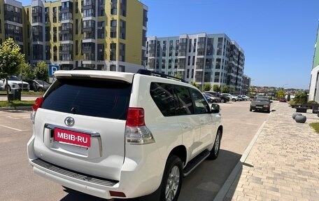 Toyota Land Cruiser Prado 150 рестайлинг 2, 2011 год, 2 970 000 рублей, 7 фотография