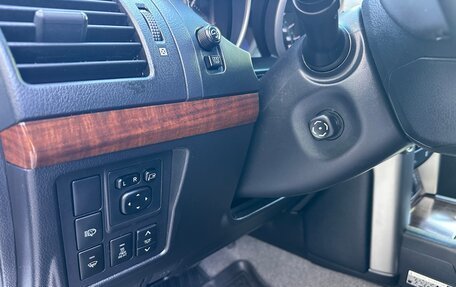 Toyota Land Cruiser Prado 150 рестайлинг 2, 2011 год, 2 970 000 рублей, 17 фотография