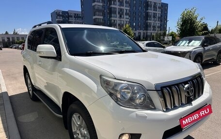 Toyota Land Cruiser Prado 150 рестайлинг 2, 2011 год, 2 970 000 рублей, 9 фотография