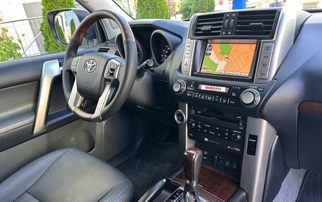 Toyota Land Cruiser Prado 150 рестайлинг 2, 2011 год, 2 970 000 рублей, 29 фотография