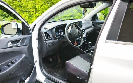 Hyundai Tucson III, 2019 год, 2 250 000 рублей, 8 фотография