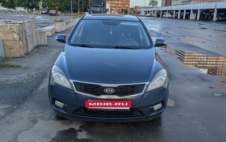 KIA cee'd I рестайлинг, 2010 год, 840 000 рублей, 7 фотография