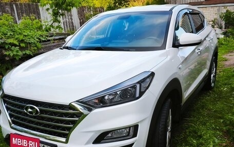 Hyundai Tucson III, 2019 год, 2 250 000 рублей, 2 фотография