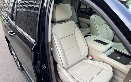 GMC Yukon IV, 2022 год, 9 000 000 рублей, 6 фотография