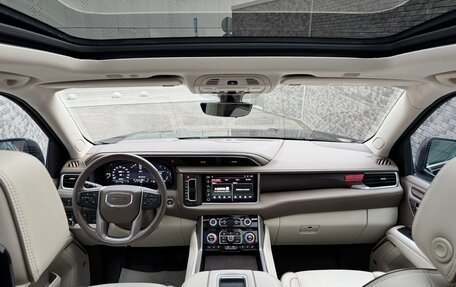 GMC Yukon IV, 2022 год, 9 000 000 рублей, 10 фотография