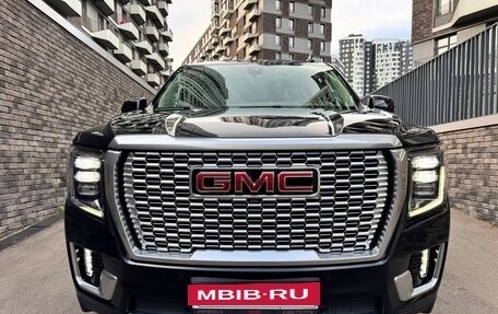 GMC Yukon IV, 2022 год, 9 000 000 рублей, 15 фотография