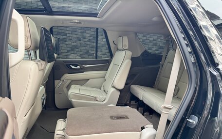 GMC Yukon IV, 2022 год, 9 000 000 рублей, 32 фотография