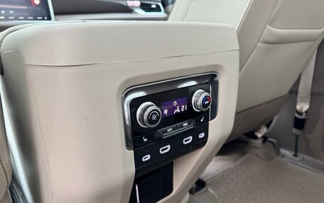 GMC Yukon IV, 2022 год, 9 000 000 рублей, 34 фотография