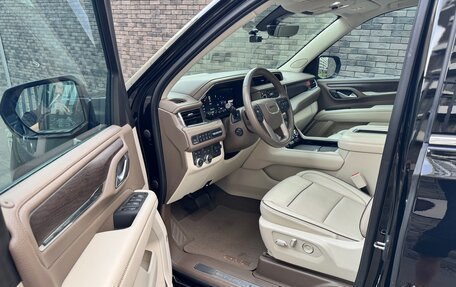 GMC Yukon IV, 2022 год, 9 000 000 рублей, 37 фотография