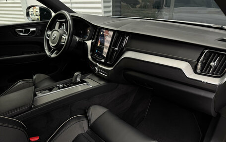 Volvo XC60 II, 2021 год, 4 190 000 рублей, 32 фотография