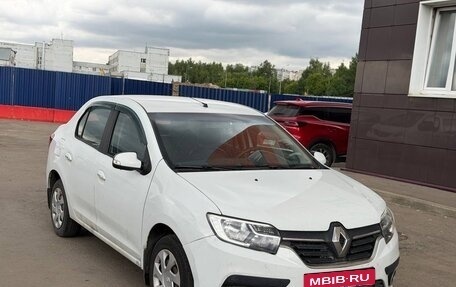 Renault Logan II, 2019 год, 250 000 рублей, 2 фотография
