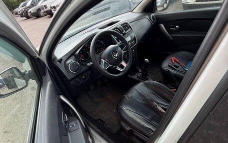 Renault Logan II, 2019 год, 250 000 рублей, 7 фотография