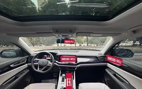 Volkswagen Teramont I, 2025 год, 4 400 100 рублей, 8 фотография