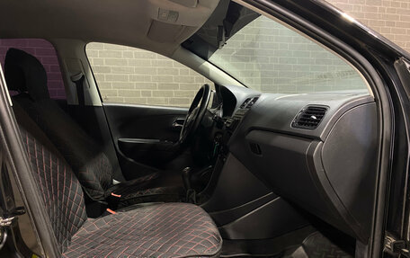Volkswagen Polo VI (EU Market), 2010 год, 590 000 рублей, 8 фотография