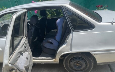 Daewoo Nexia I рестайлинг, 1998 год, 120 000 рублей, 4 фотография