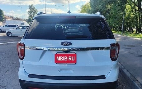 Ford Explorer VI, 2018 год, 3 350 000 рублей, 6 фотография