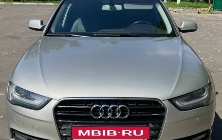 Audi A4, 2012 год, 1 100 000 рублей, 2 фотография