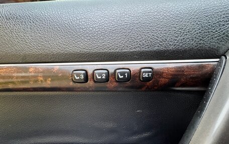 Toyota Land Cruiser 200, 2011 год, 3 070 000 рублей, 19 фотография