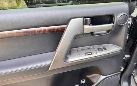 Toyota Land Cruiser 200, 2011 год, 3 070 000 рублей, 20 фотография